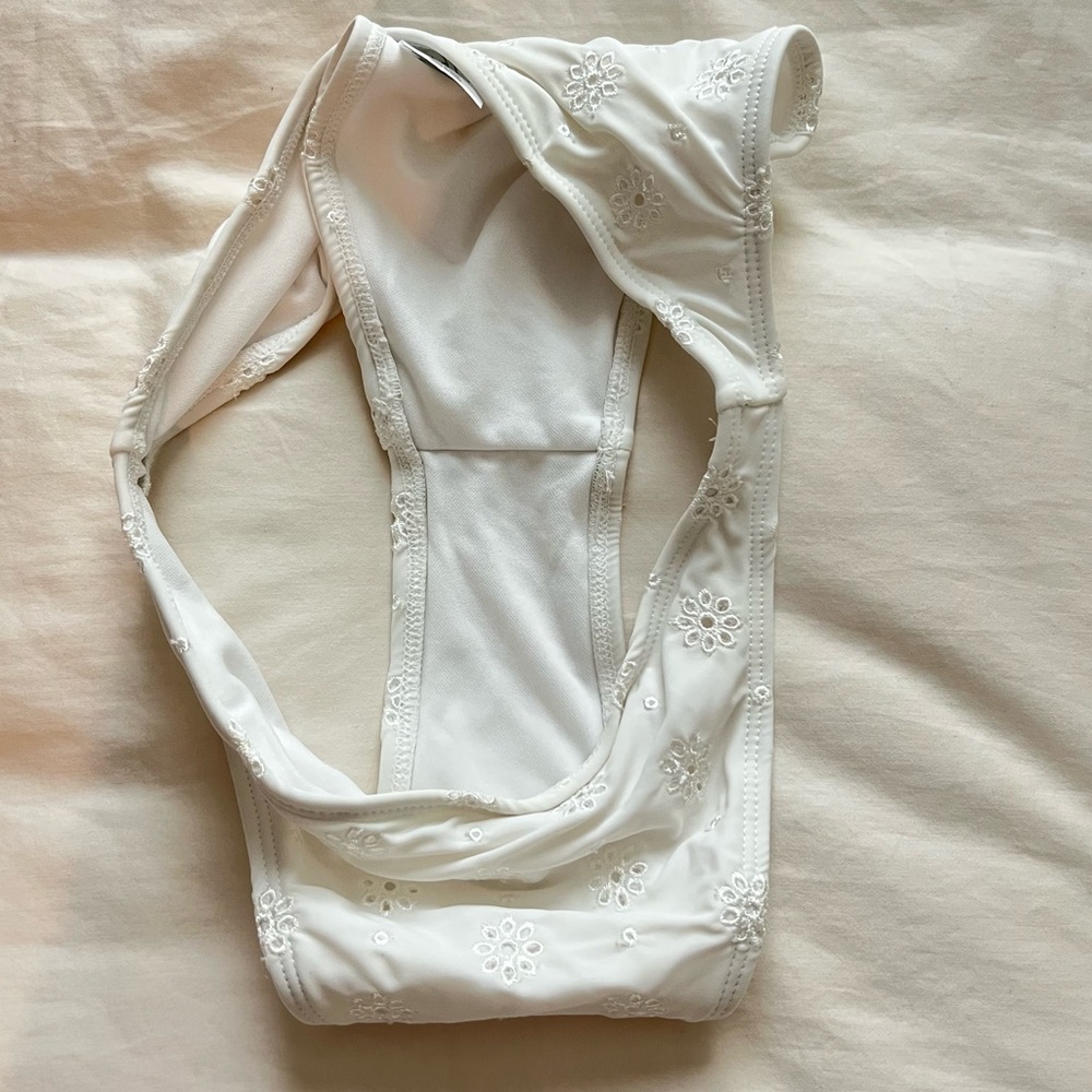 Wild Fable White Eyelet High Waist Cheeky Bikini Bottom - Picture 8 of 12